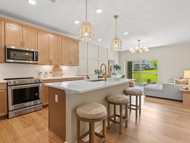 Condo for sale in Massachusetts