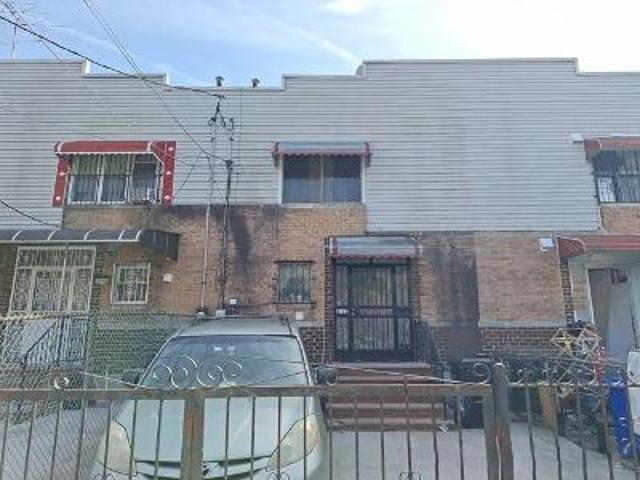 House for sale in Arverne, New York