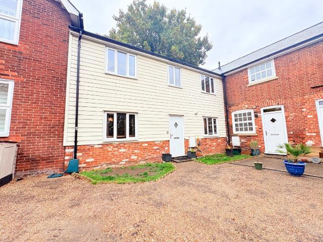 House for rent in Hythe, Fordham Heath