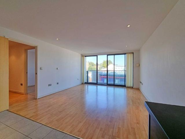 Apartment for rent in Key Street, Suffolk