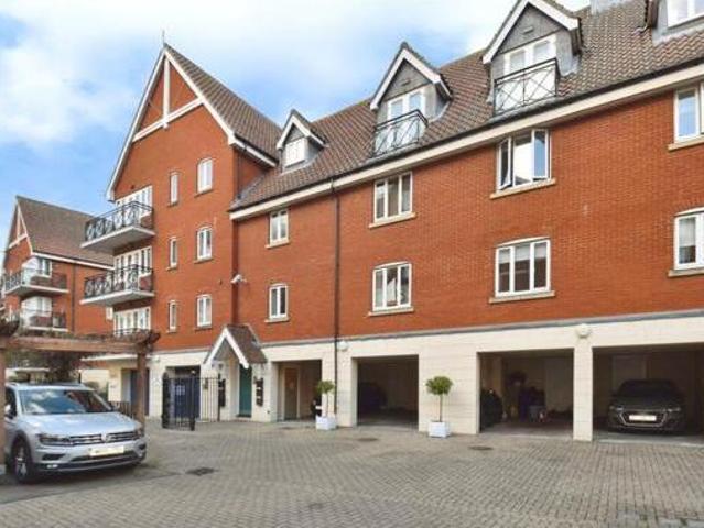 House for sale in Key Street, Suffolk