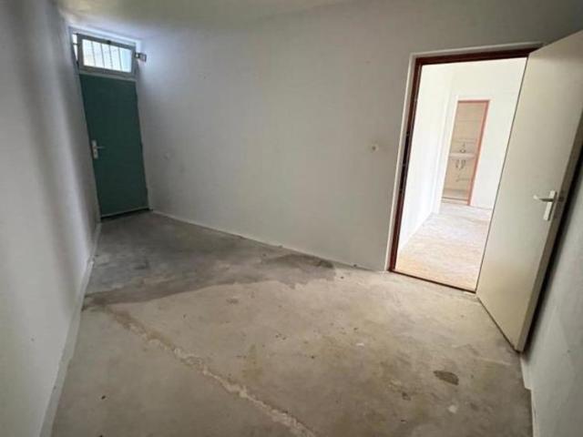 Appartement te huur in Duivendrecht, Noord Holland