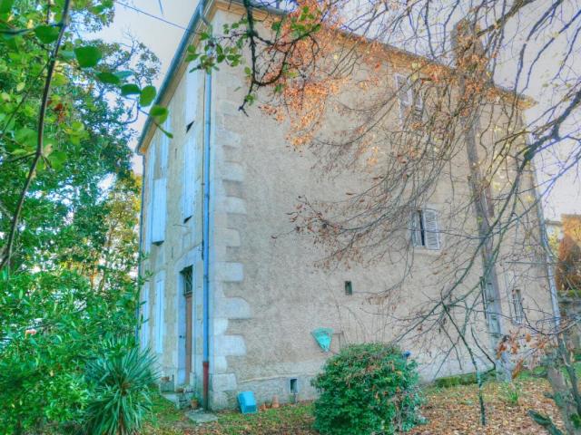Immeuble vente à Nérac