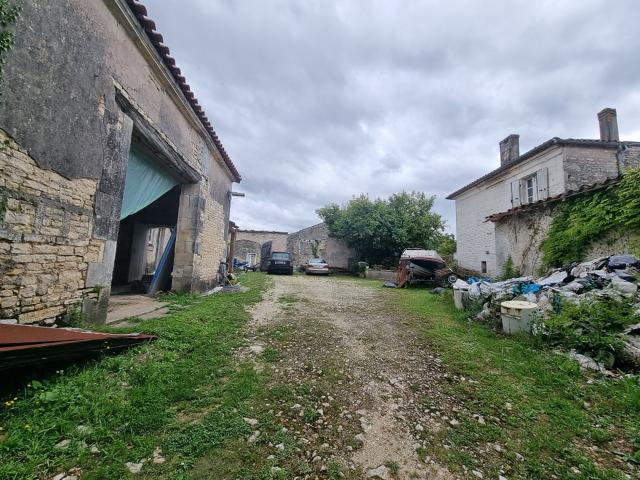 Maison vente à Nercillac