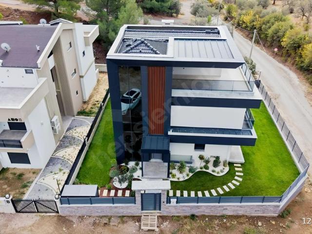Güre, Edremit içerisinde satılık Villa