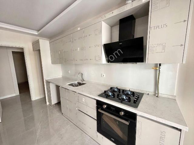 Karşiyaka, İzmir içerisinde satılık mülk