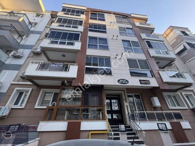 Karşiyaka, İzmir içerisinde kiralık mülk