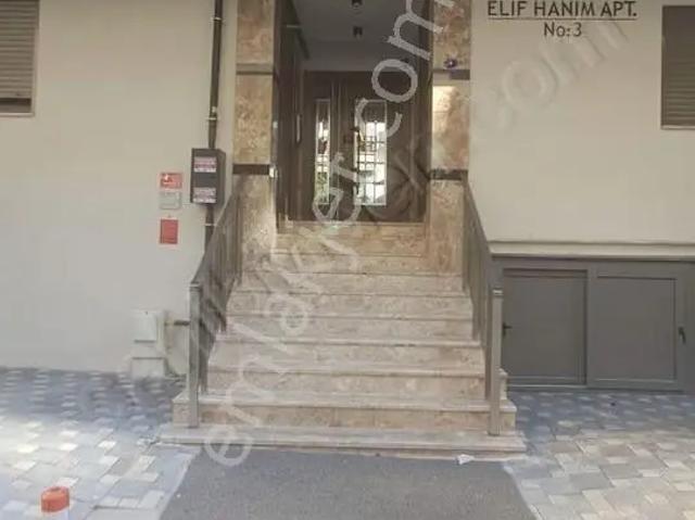 Bostanlı Mahallesi, Karşıyaka içerisinde satılık mülk