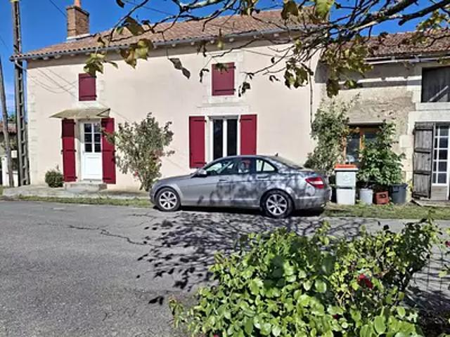Maison vente à Montmorillon, Nérignac
