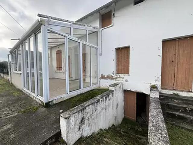 Maison vente à Montluçon, Néris-les-bains