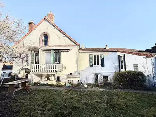 Maison vente à Montluçon, Néris-les-bains