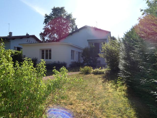 Maison vente à Néris-les-Bains, Allier