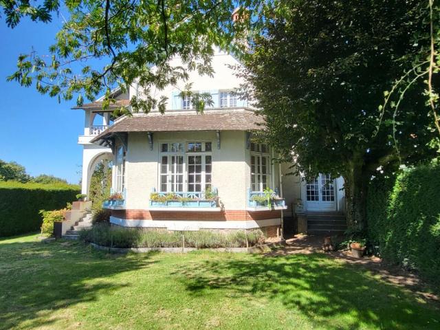 Villa vente à Néris-les-bains