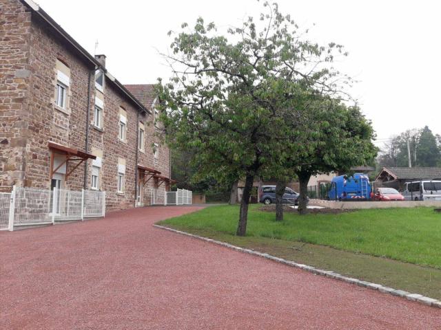 Appartement location à Néronde, Loire