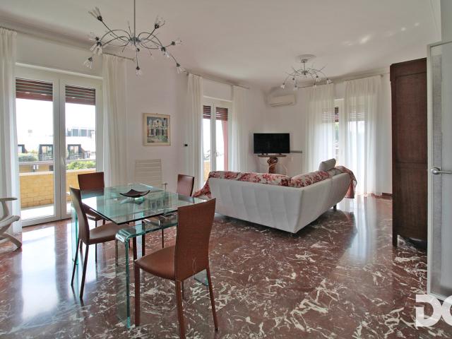 Villa Indipendente in affitto a Levante, Serra Riccò