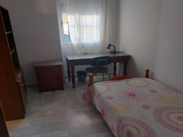 Piso en alquiler en Nervión, Sevilla