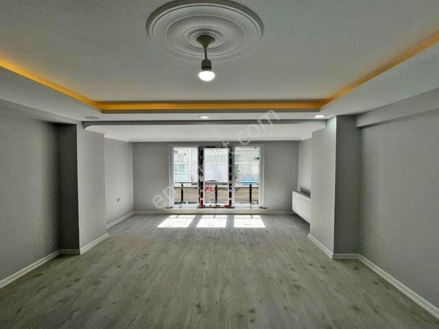 Esenyurt, Namık Kemal Mahallesi içerisinde satılık Daire