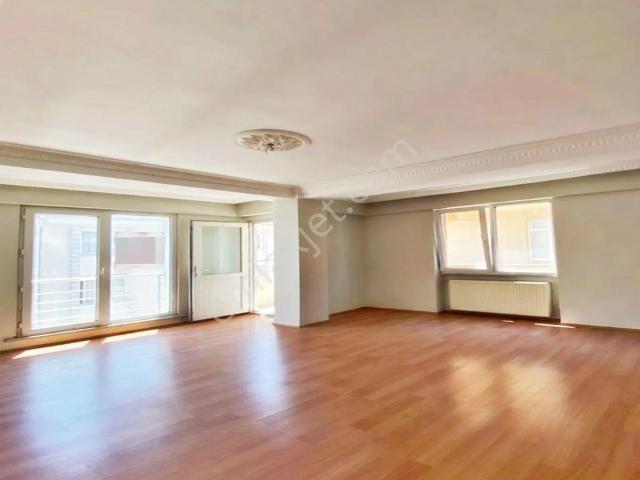 İstanbul içerisinde kiralık mülk