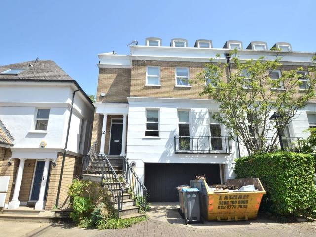 House for rent in London Borough of Croydon, Upper Norwood