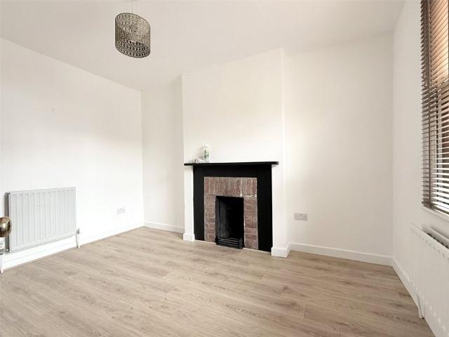 House for rent in High Barnet, Greater London