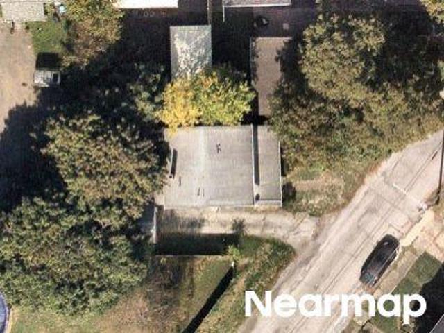 House for sale in New Castle, Pennsylvania