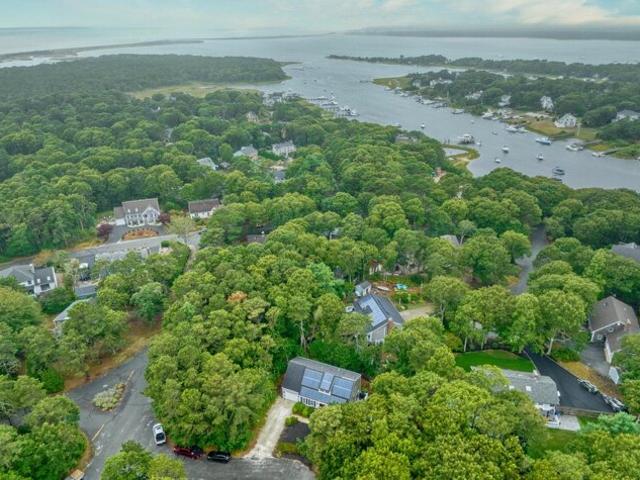 House for sale in Seconsett Island, Mashpee