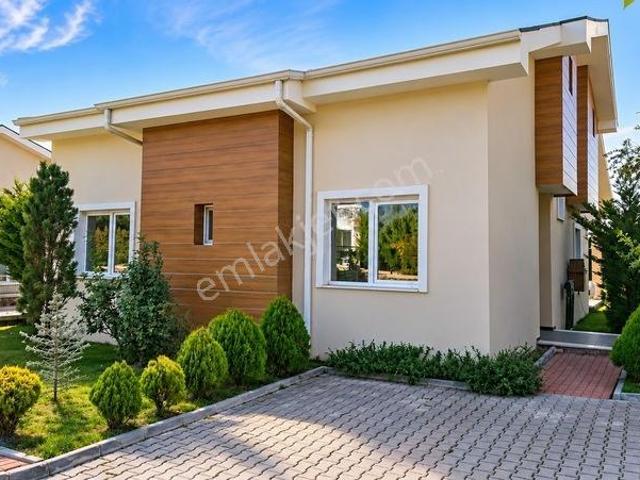 Gölbaşi, Ankara içerisinde kiralık Villa