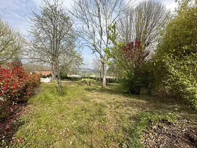 Terrain vente à Nesles-la-Vallée, Val-d'Oise