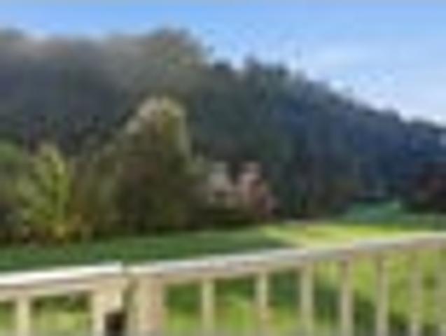 Apartment for sale in Whangaparaoa