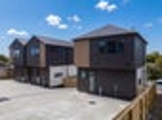 Townhouse for sale in Lynfield, Oroua County