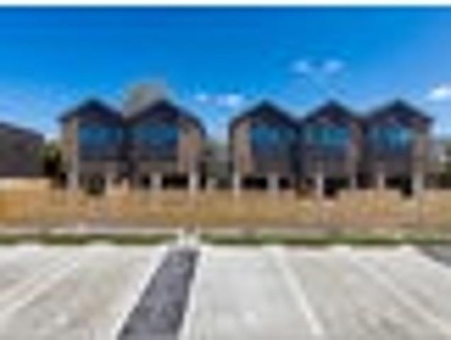 Townhouse for sale in Roskill South, Puketāpapa