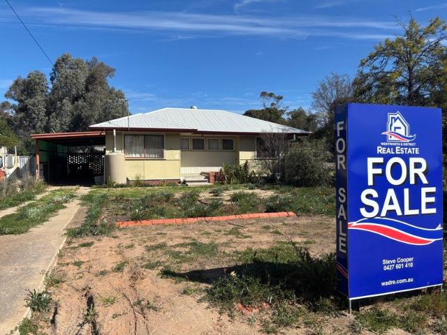 House for sale in Wentworth, Wentworth Shire Council