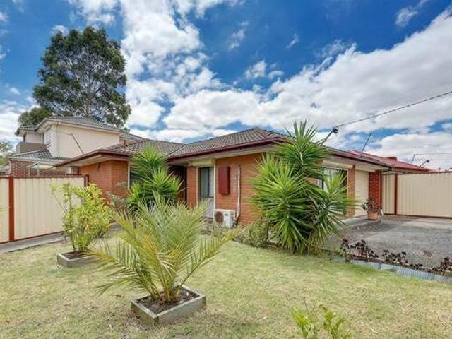 House for sale in Melbourne, City of Melbourne