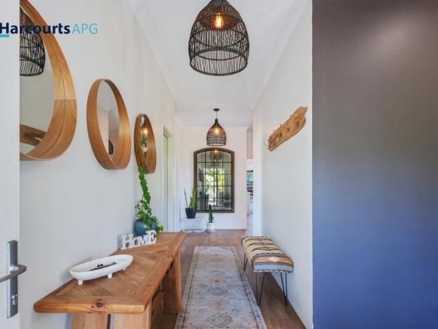 House for sale in Stratham, Western Australia