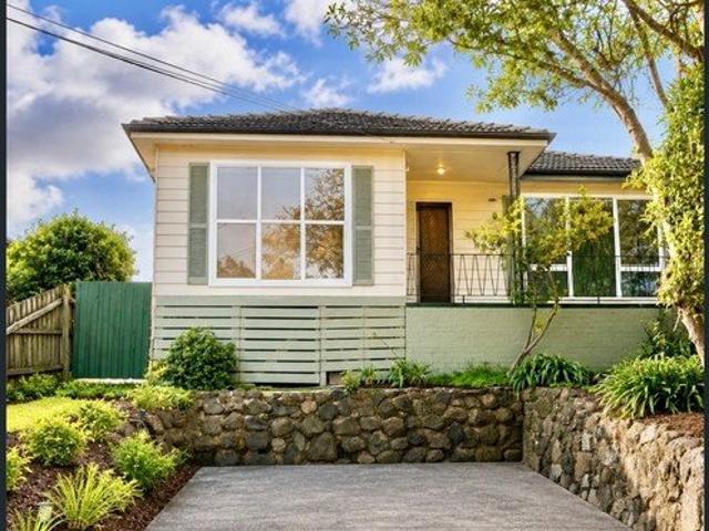 House for rent in Box Hill North, Melbourne