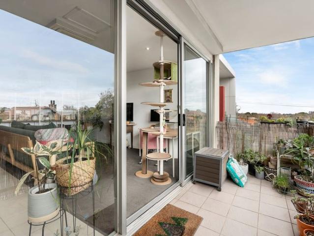 Apartment for rent in Camerons Creek, Victoria