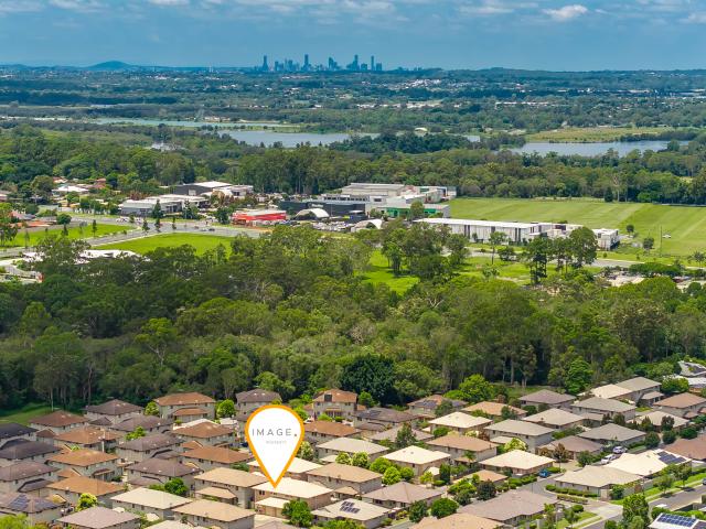 Townhouse for sale in Toombul, Queensland