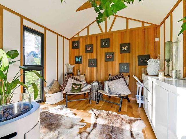 Townhouse for rent in Clewer Village, Windsor