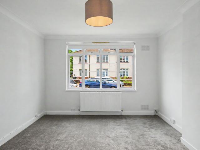 Apartment for rent in West Finchley, Greater London