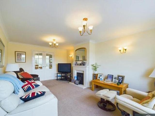 House for sale in Chipping Hill, Essex