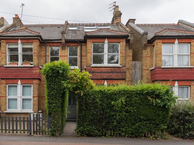 House for rent in North Finchley, Greater London