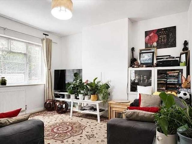 Apartment for rent in North Finchley, Greater London
