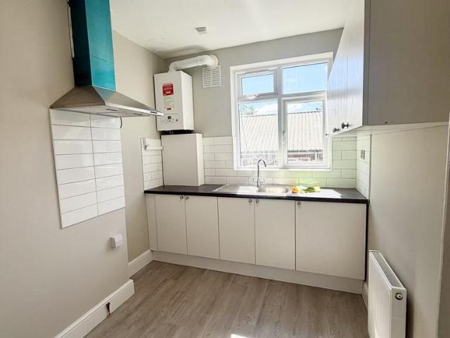 Apartment for rent in West Finchley, Greater London