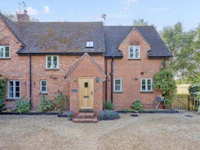 House for sale in Aylesbury, Buckinghamshire