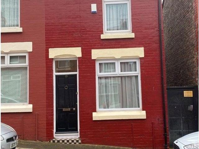 House for rent in Calderstones