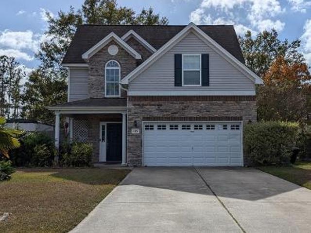 House for sale in Summerville