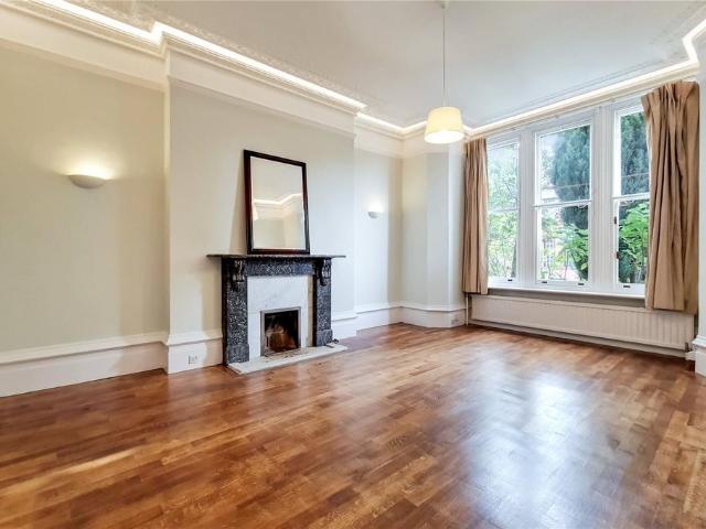Apartment for rent in London Borough of Camden, Greater London