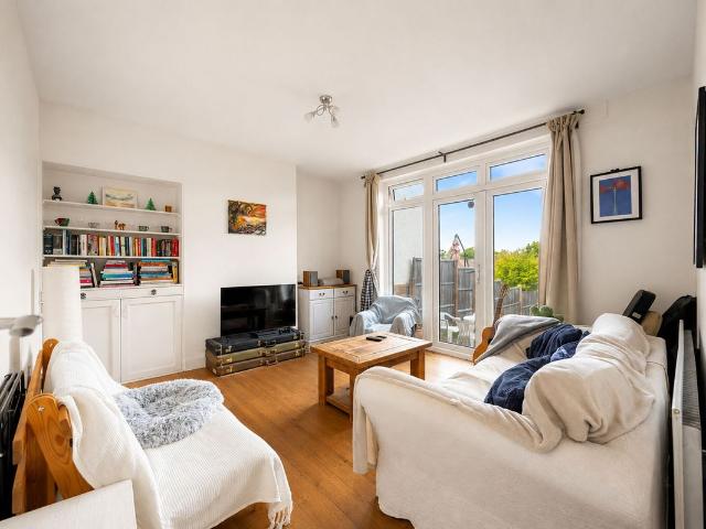 House for rent in East Barnet, Greater London