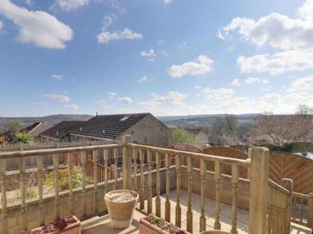 House for sale in Holmfirth, West Yorkshire