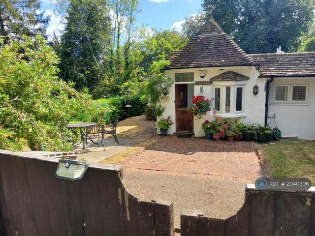 House for rent in Hillview, Surrey